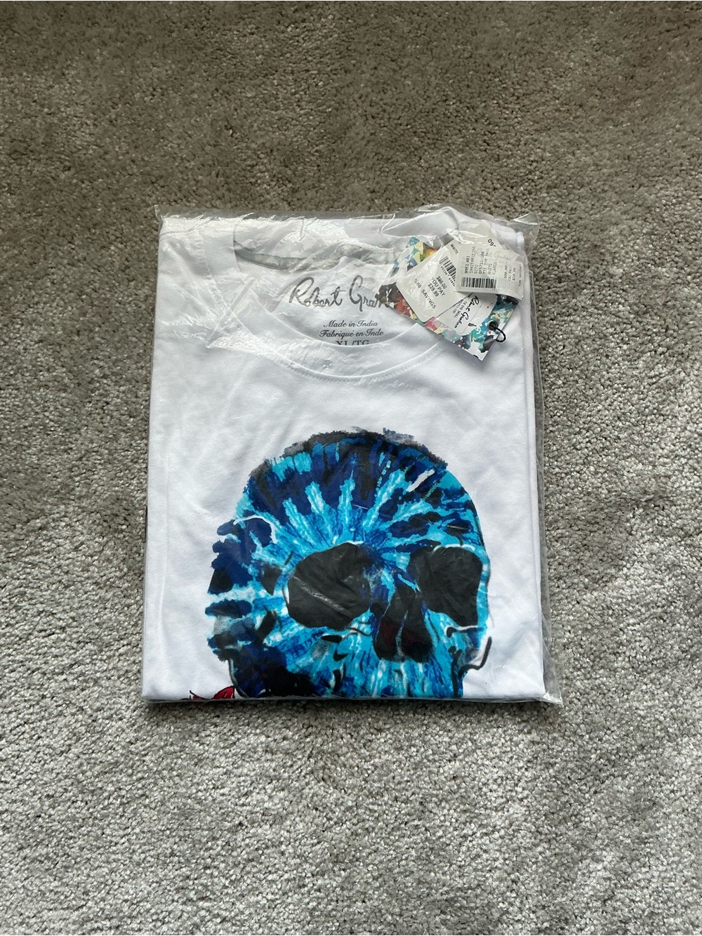 Robert Graham White Short-Sleeve Tee with Blue & Black Skull Graphic